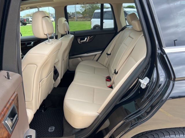 Used 2015 Mercedes-Benz GLK 350 2WD image 15