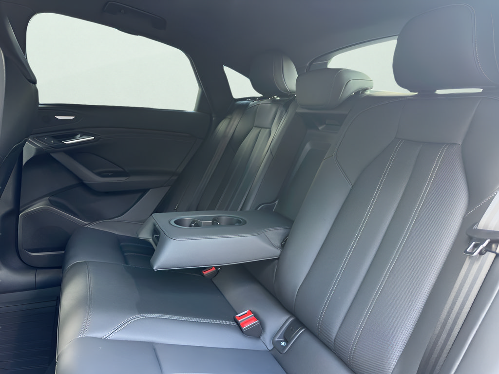 New 2027 Audi Q6 e-tron Premium Plus AWD/4WD image 35