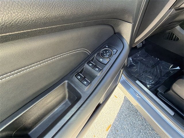 Used 2024 Ford Edge Titanium image 13