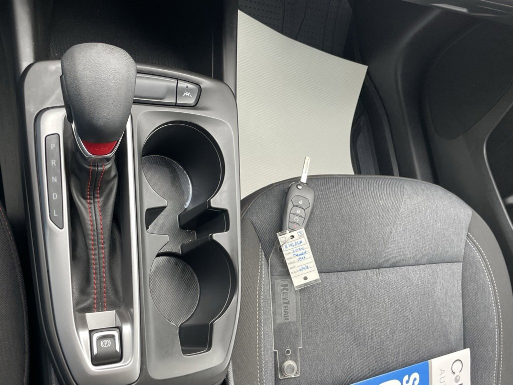 Used 2024 Chevrolet Trax RS w/ Driver Confidence Package image 29