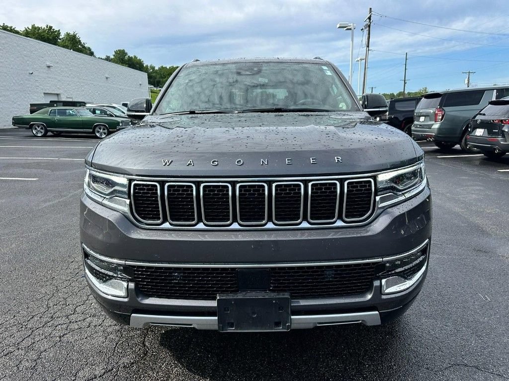 Used 2024 Jeep Wagoneer Series II w/ Rear Seat Video Group 1 AWD/4WD image 9
