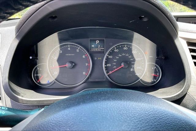 Used 2014 Subaru Outback 2.5i Premium AWD/4WD image 10