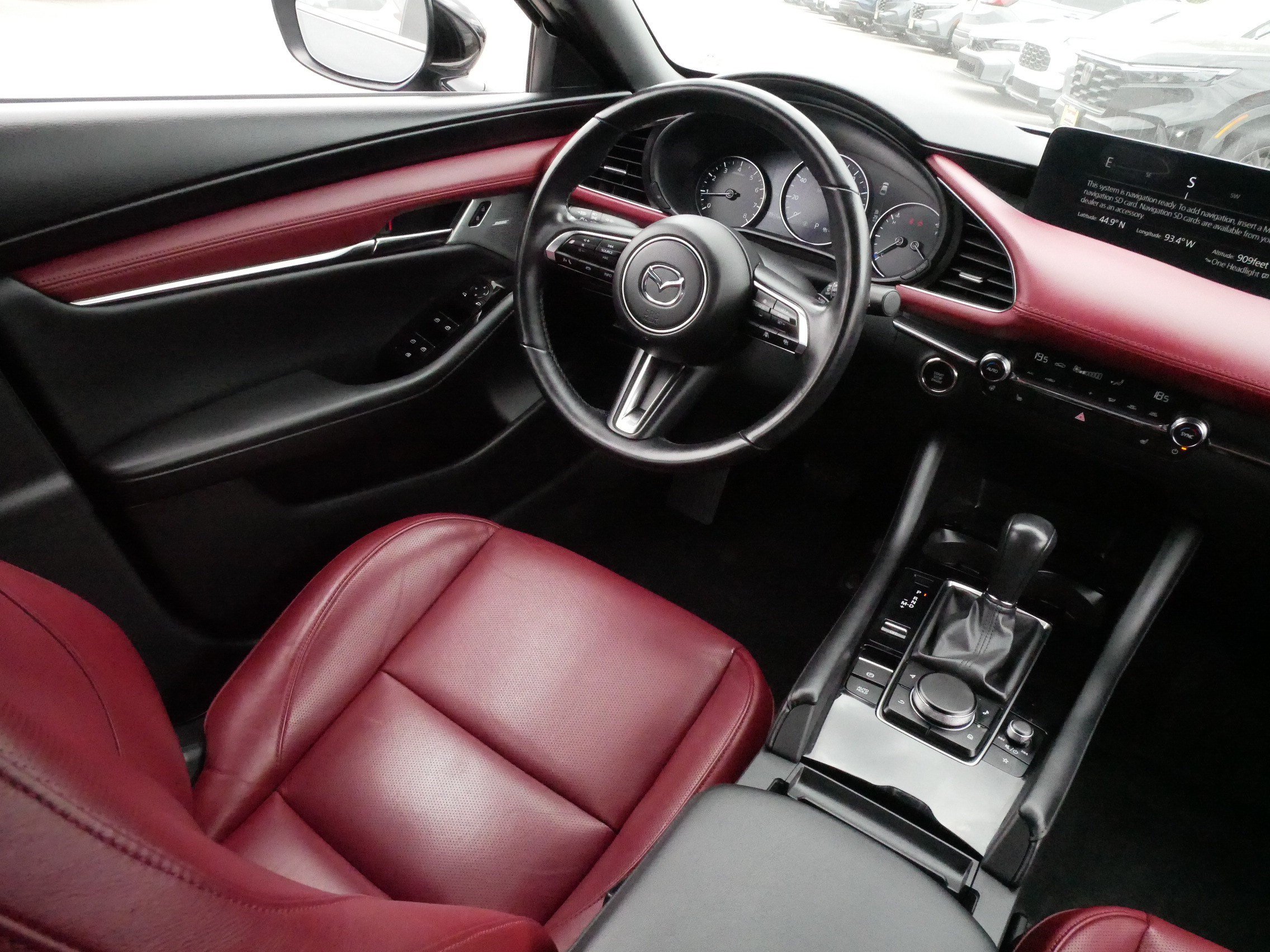 Used 2024 MAZDA MAZDA3 Hatchback w/Premium Plus Pkg AWD/4WD image 9