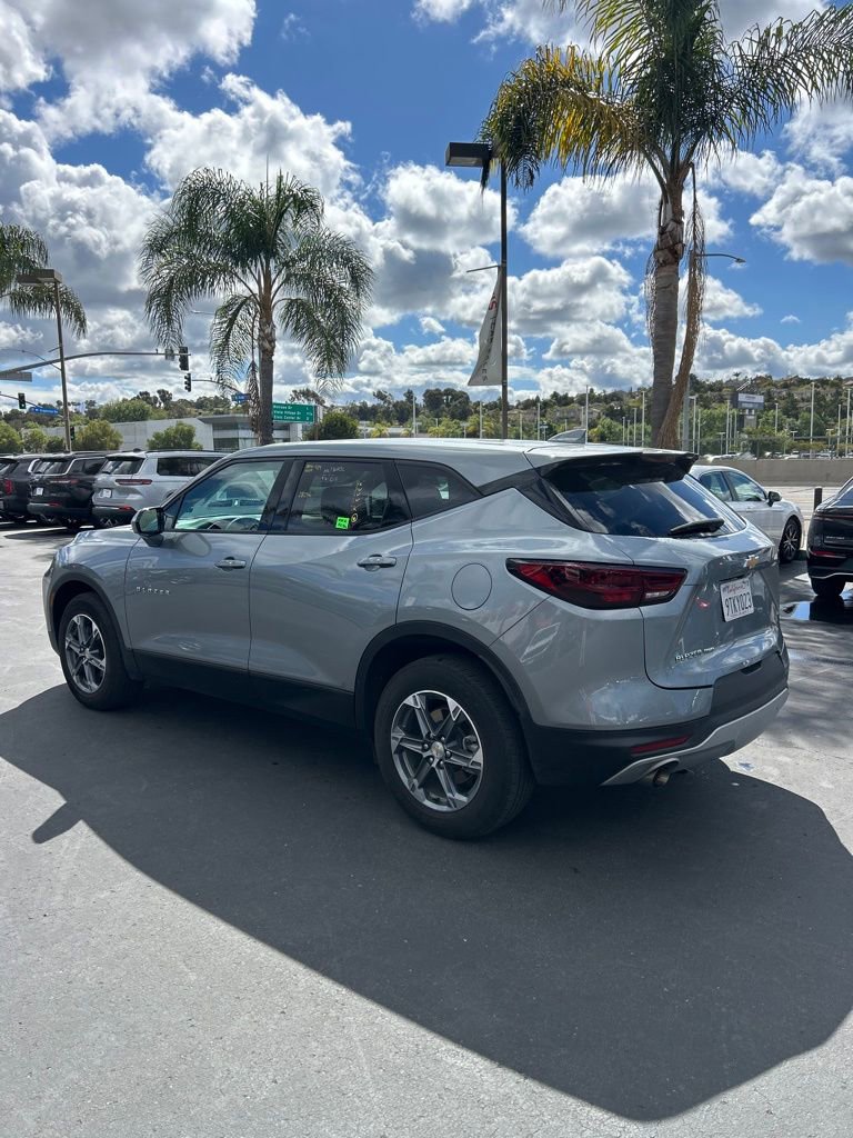 Used 2025 Chevrolet Blazer LT image 10