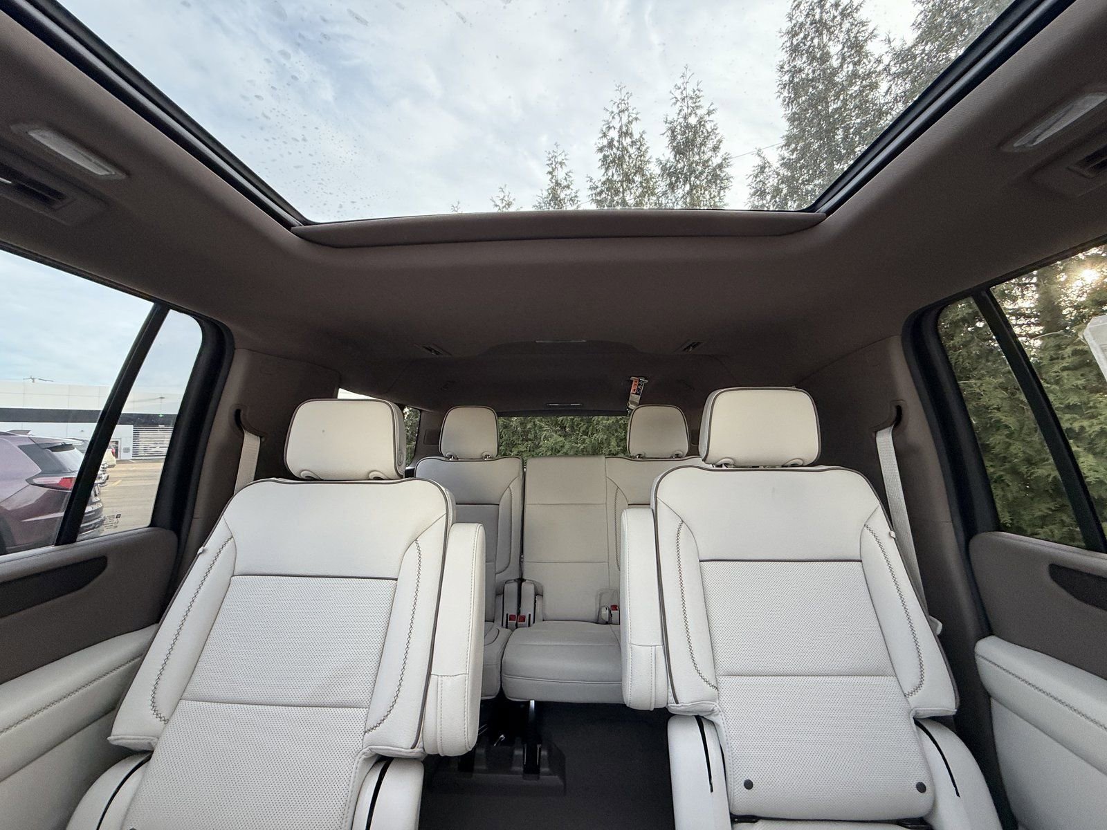 New 2026 GMC Yukon XL Denali w/ Sun & Power Step Package image 3