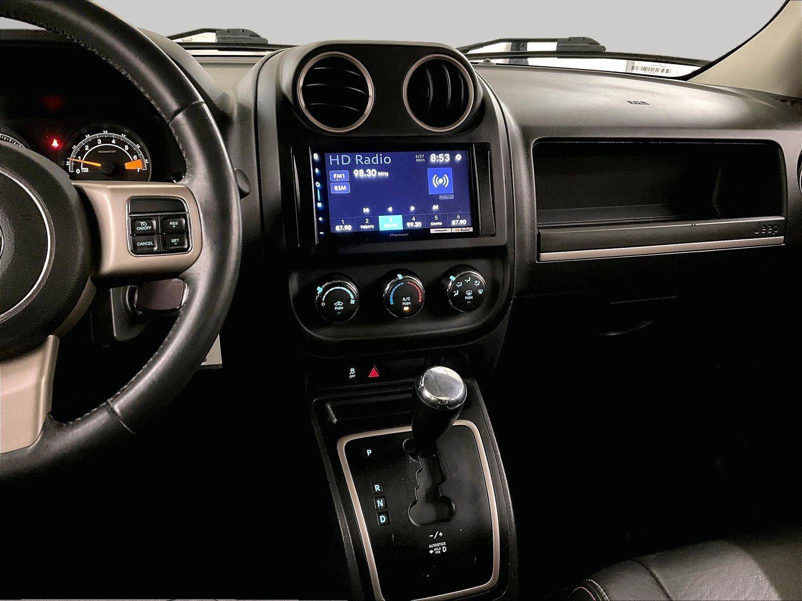 Used 2016 Jeep Patriot 75th Anniversary w/ Power Value Group FWD image 7