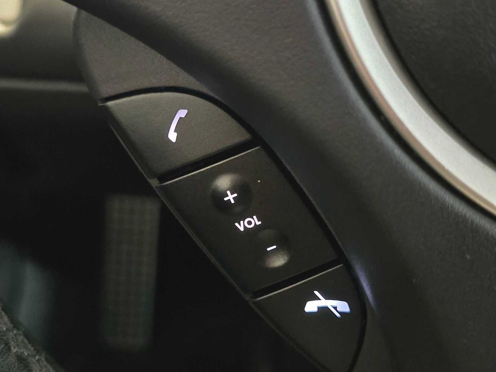 Used 2008 Aston Martin DB9 Volante image 32