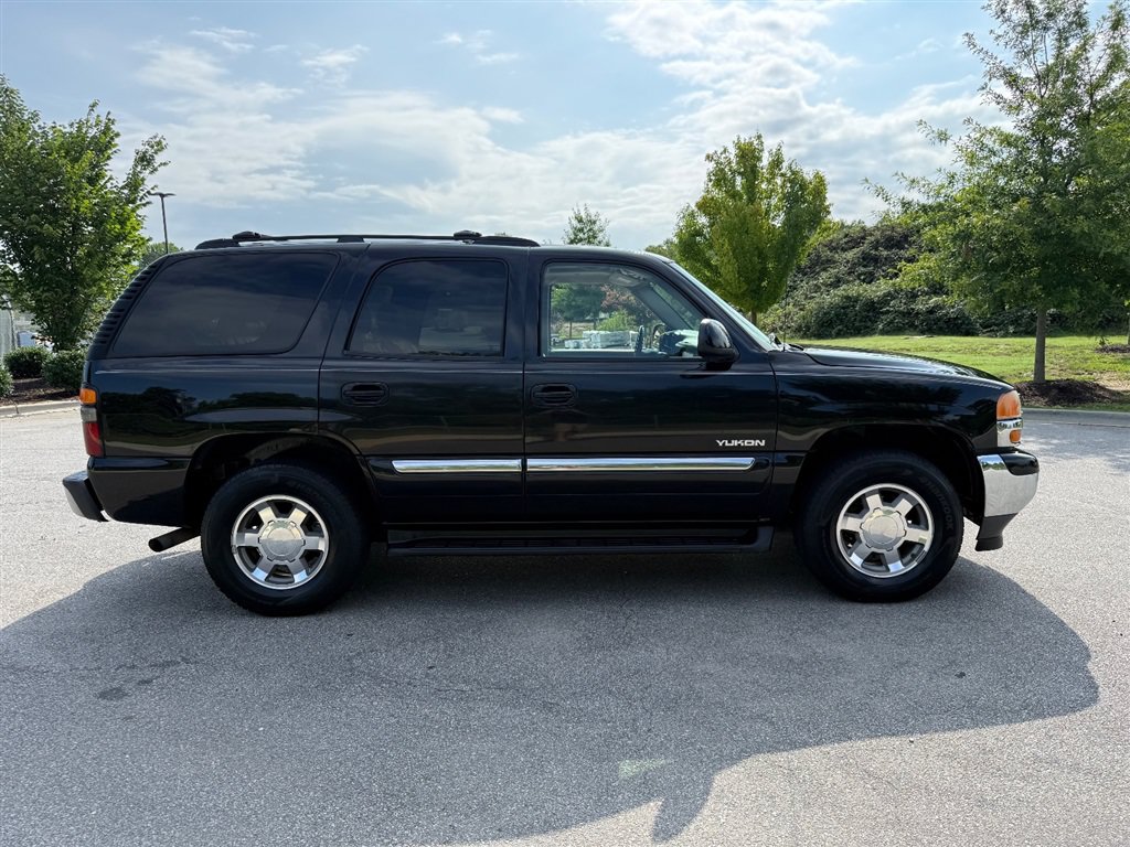 Used 2006 GMC Yukon SLT w/ SLT Preferred Equipment Group RWD image 5