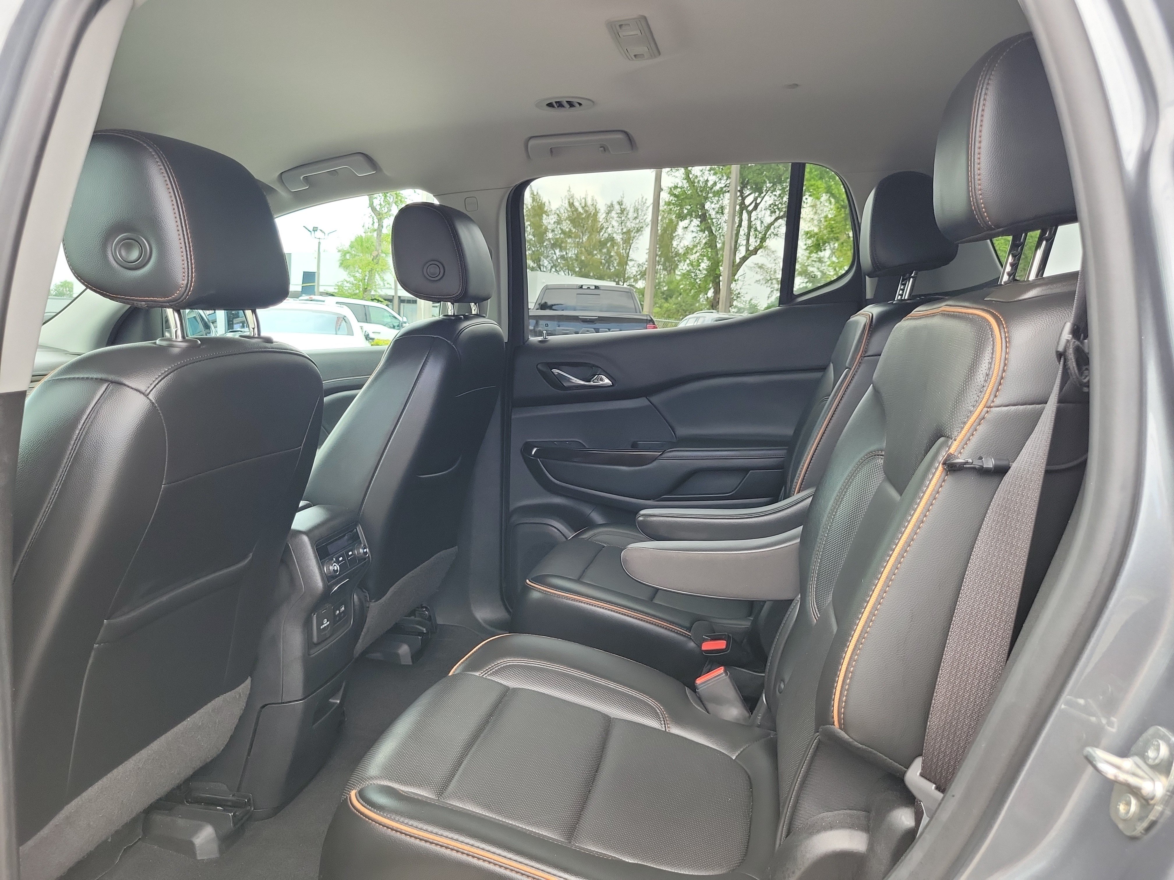 Used 2021 GMC Acadia AT4 w/ Trailering Package AWD/4WD image 14
