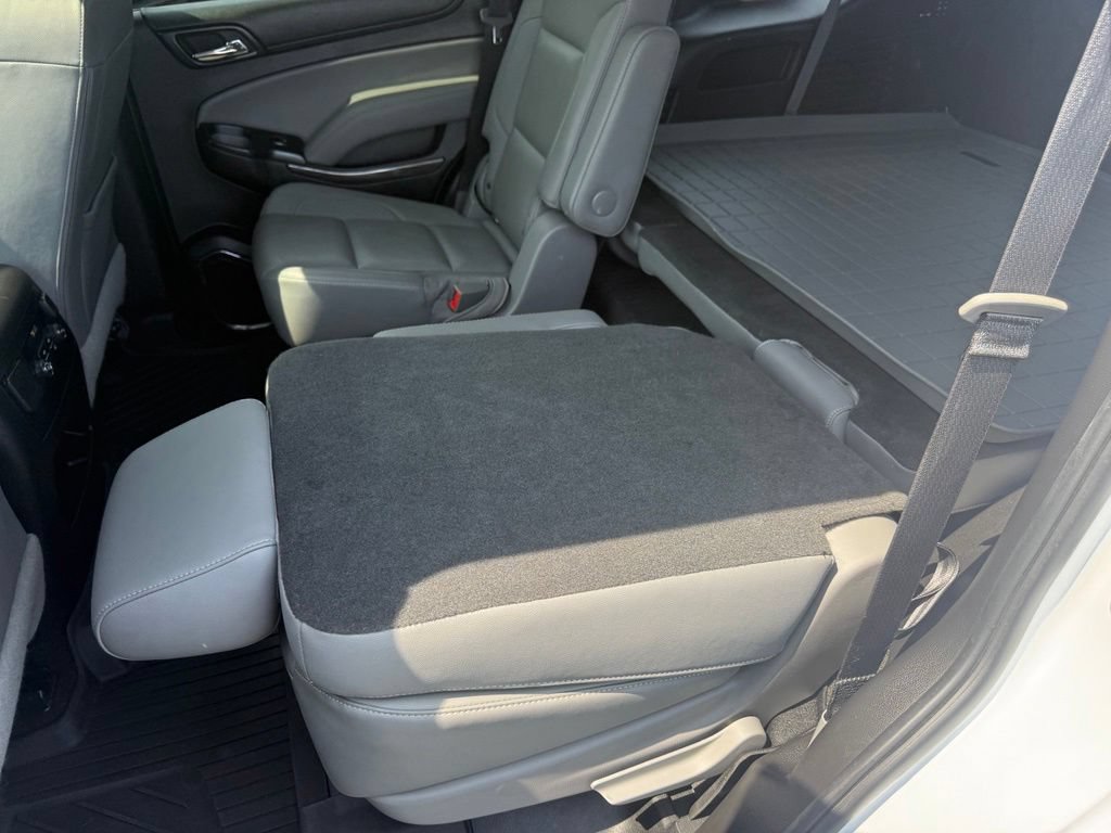Used 2018 Chevrolet Tahoe LT w/ Luxury Package AWD/4WD image 35
