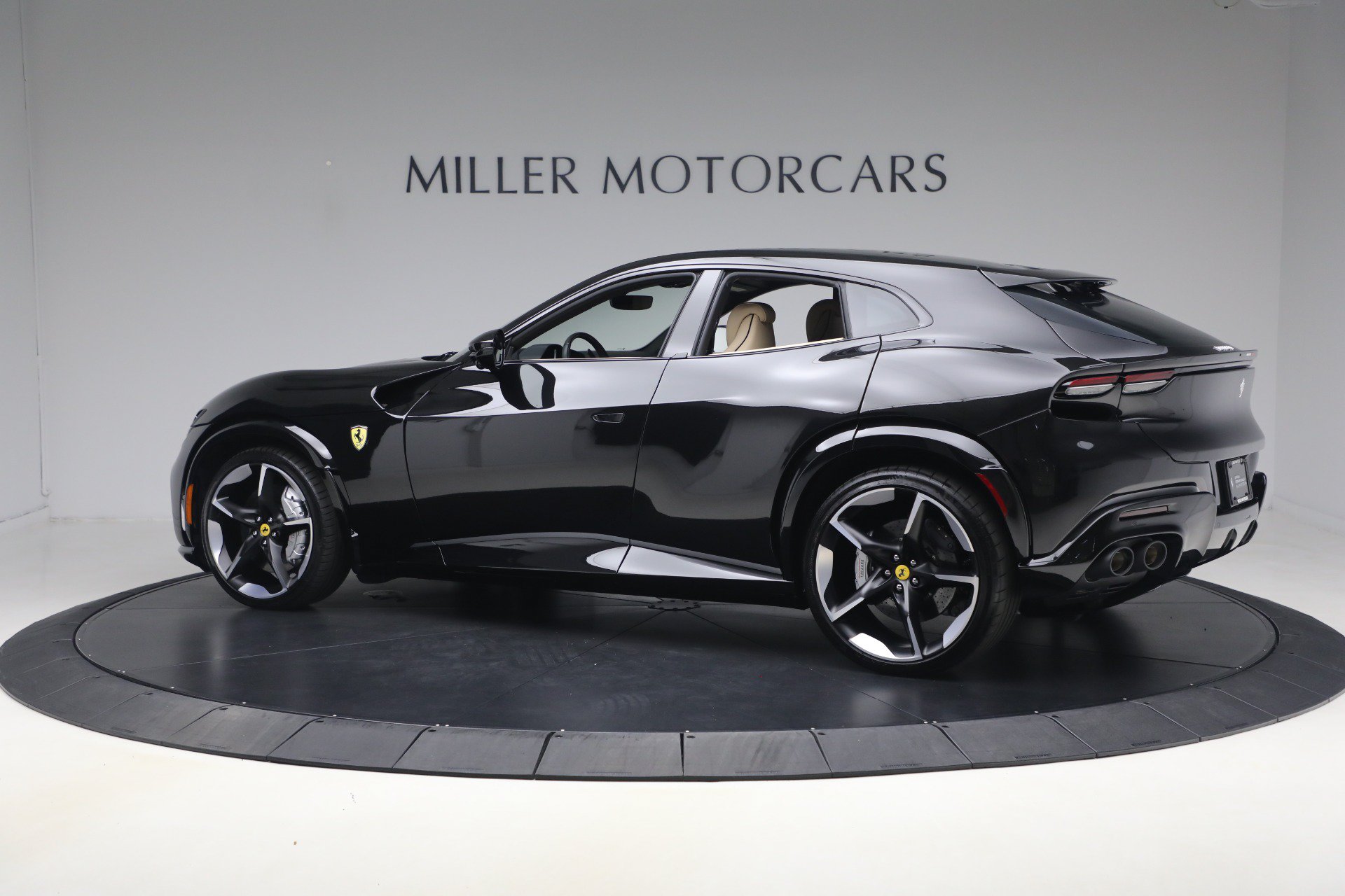Certified 2024 Ferrari Purosangue AWD/4WD image 5