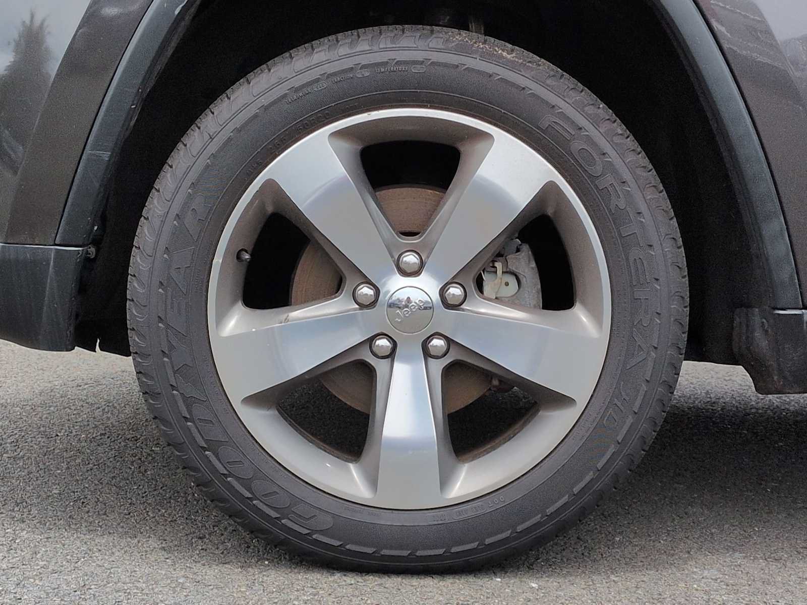 Used 2015 Jeep Grand Cherokee Limited AWD/4WD image 14