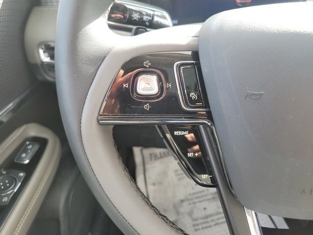 Certified 2024 Lincoln Corsair AWD w/ Equipment Group 101A image 29