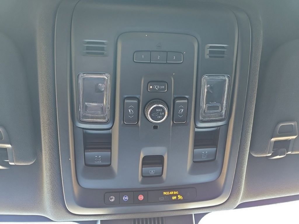 Used 2023 GMC Yukon AT4 w/ Max Trailering Package image 28