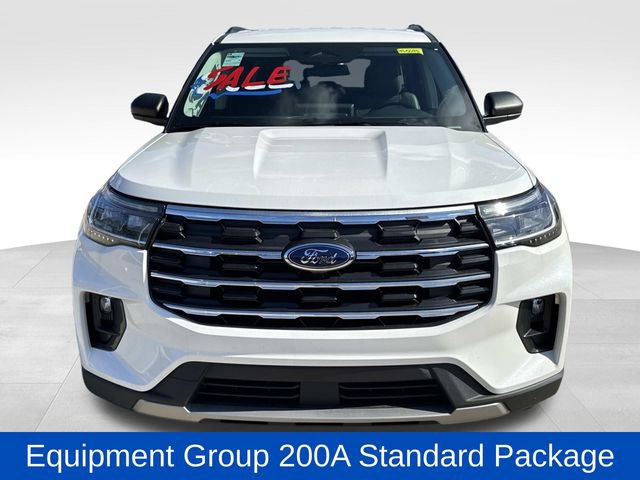 Used 2025 Ford Explorer Active w/ Active Comfort Package image 2