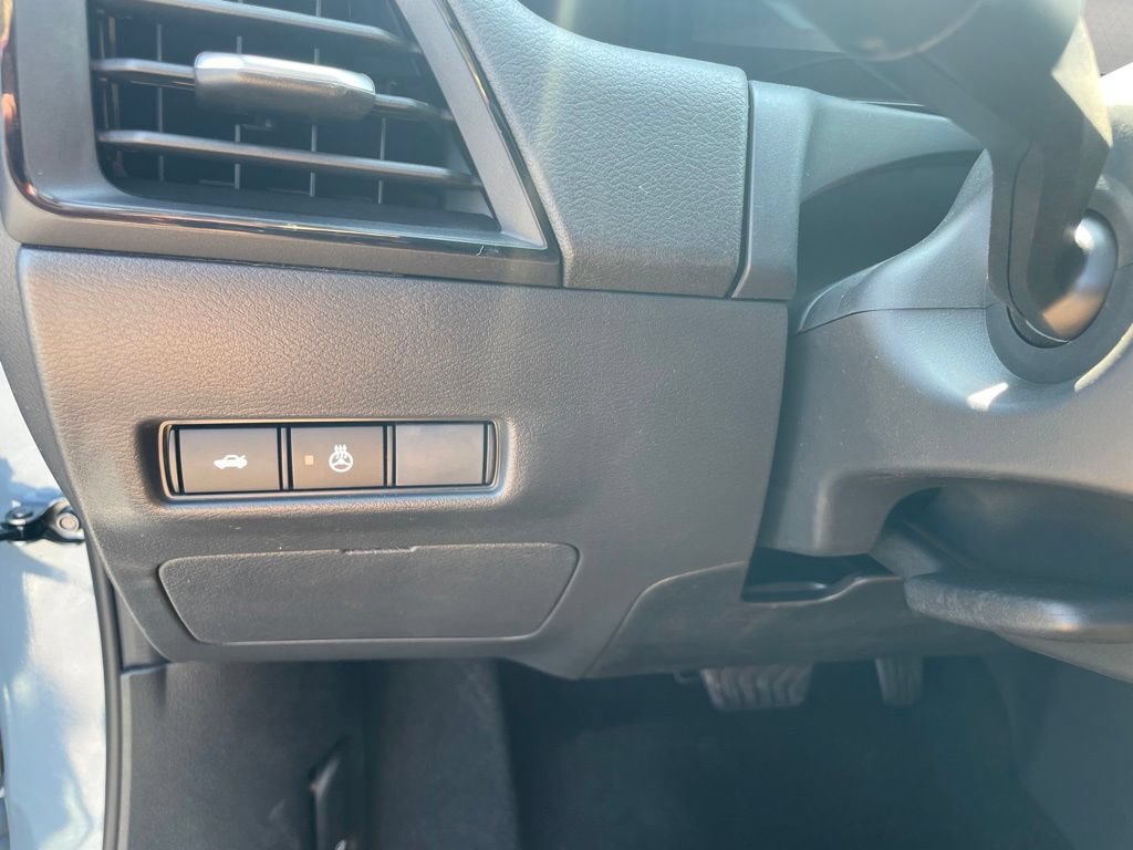 New 2026 Nissan Sentra SV w/ SV Convenience Package FWD image 20