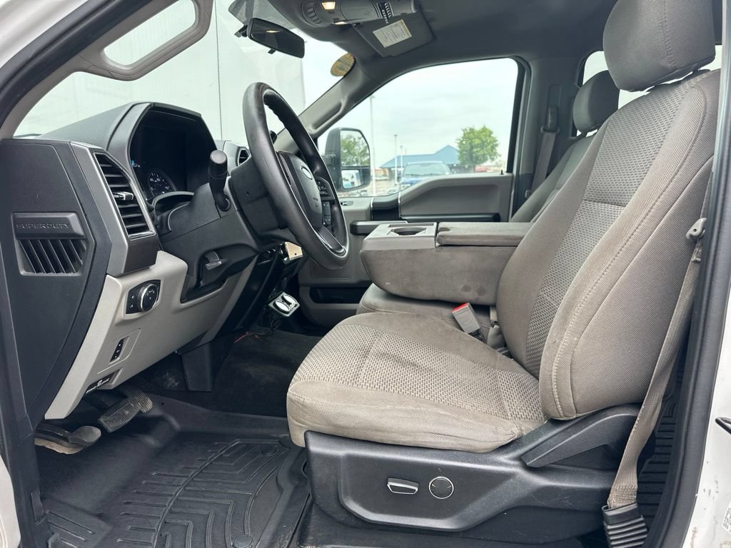 Used 2019 Ford F250 XLT w/ XLT Value Package AWD/4WD image 14