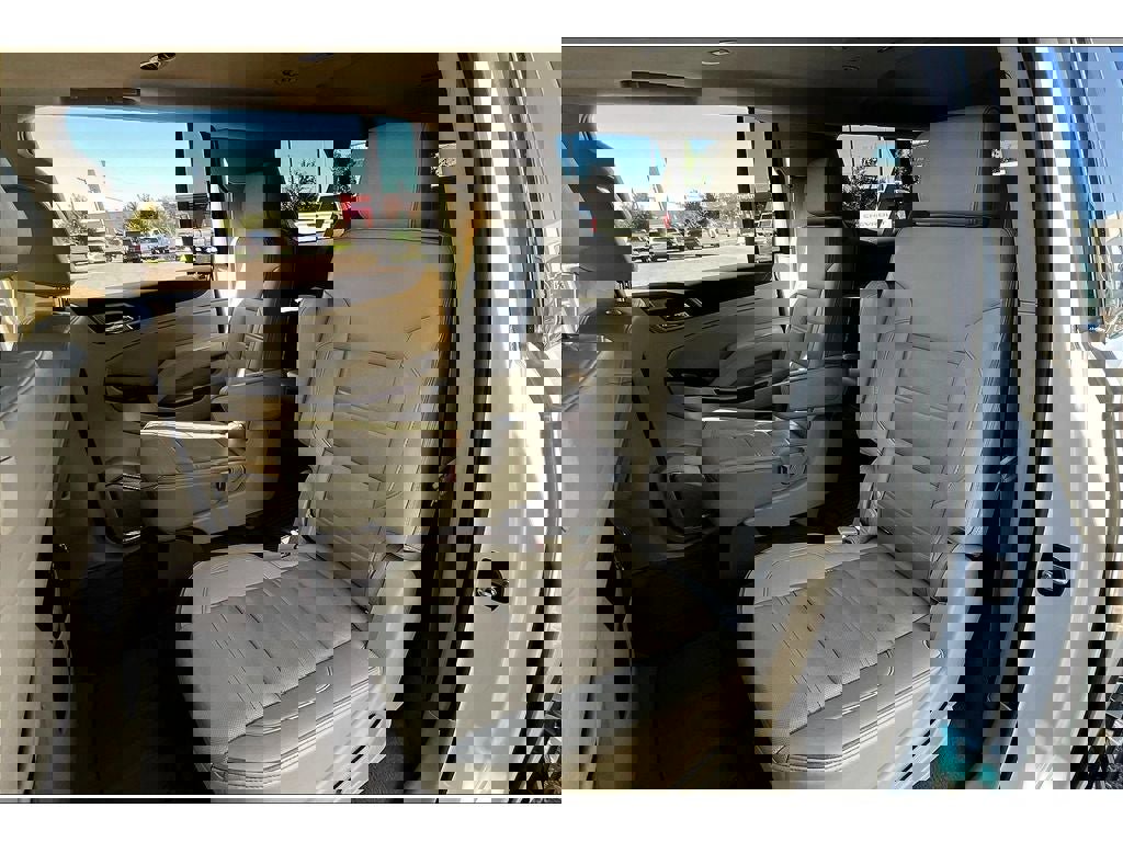 Used 2019 GMC Yukon XL Denali w/ Denali Ultimate Package image 29