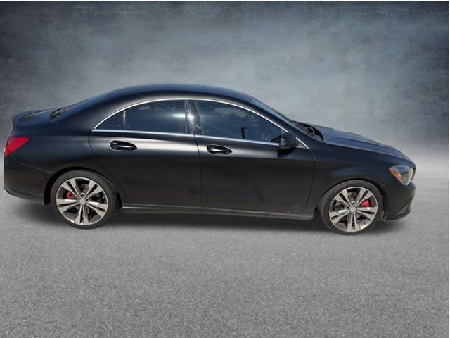 Used 2015 Mercedes-Benz CLA 250 image 5