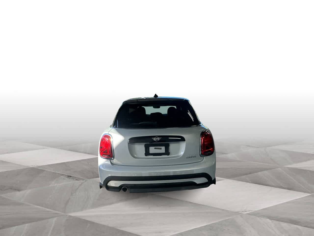 Used 2022 MINI Cooper 4-Door Hardtop FWD image 7