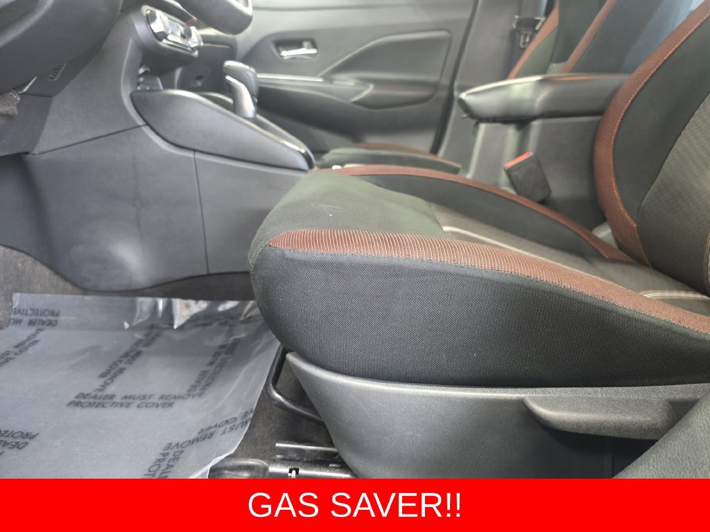 Used 2025 Nissan Versa SR w/ Trunk Package FWD image 29