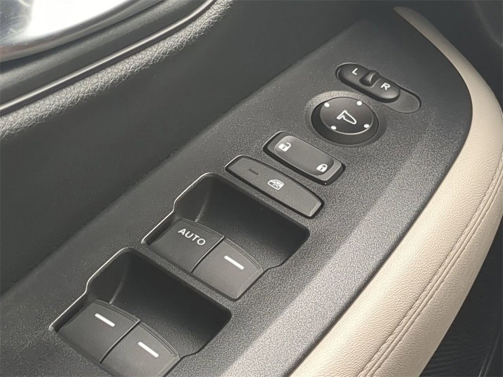 Used 2024 Honda HR-V LX image 21