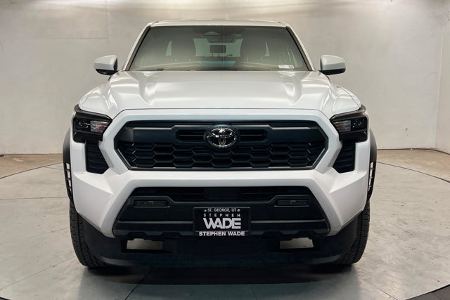 Used 2024 Toyota Tacoma TRD Off-Road AWD/4WD image 8