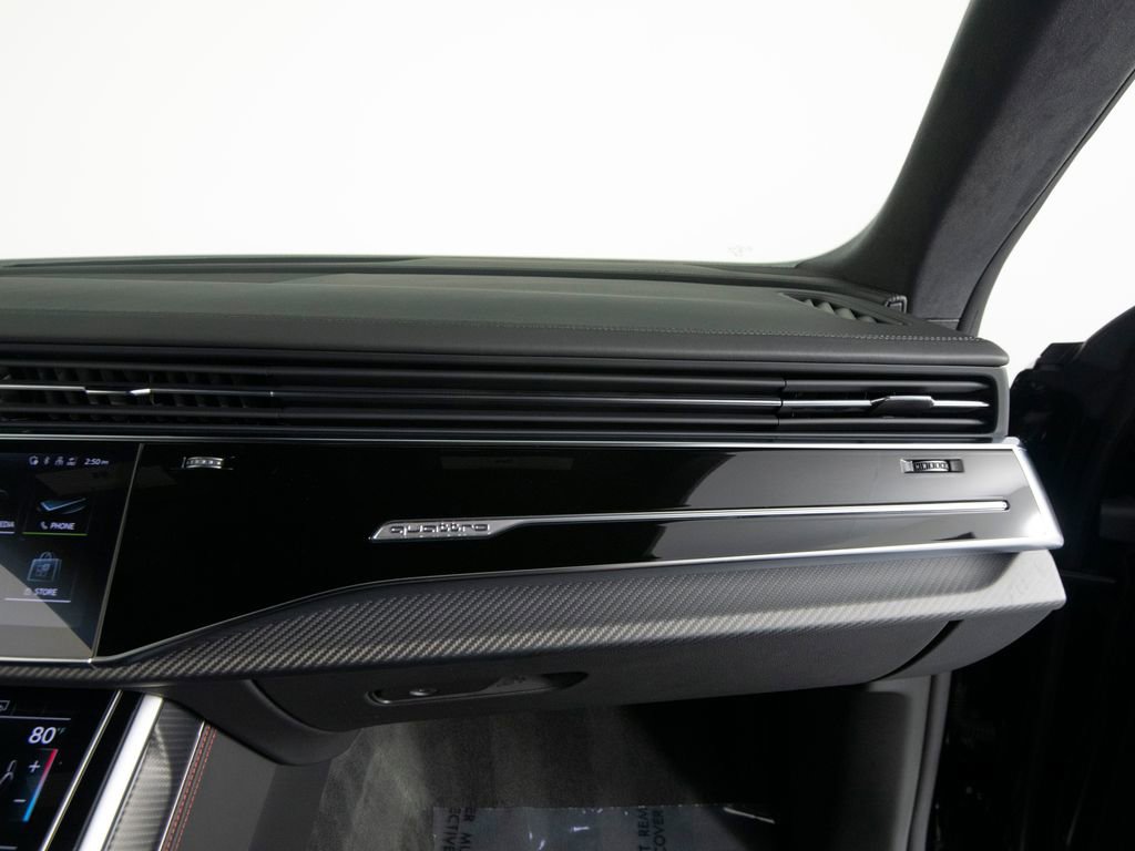 Used 2025 Audi RS Q8 performance image 28