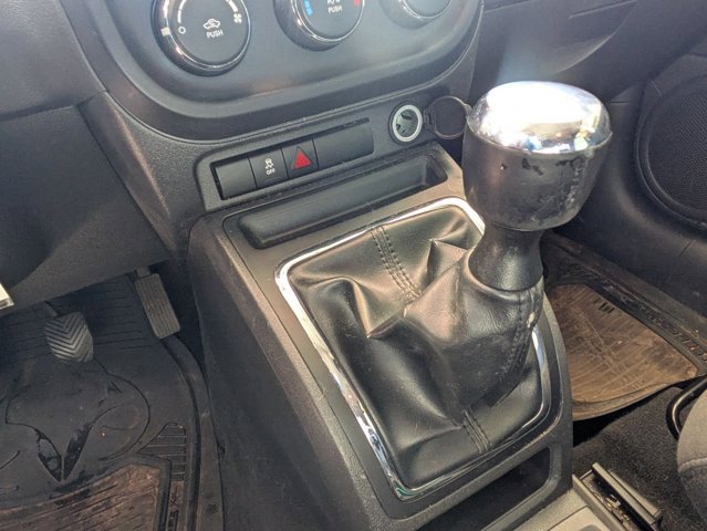 Used 2012 Jeep Compass Sport image 14