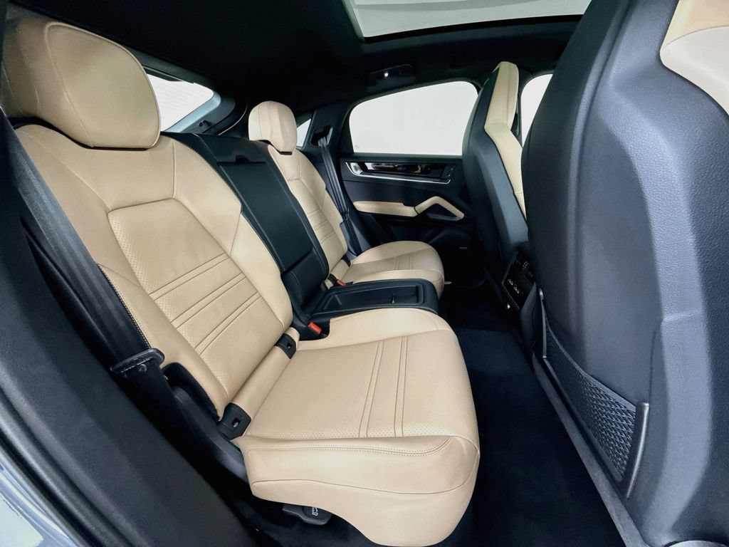 New 2026 Porsche Cayenne S AWD/4WD image 29