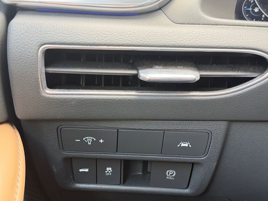 Used 2020 Hyundai Sonata Limited image 20