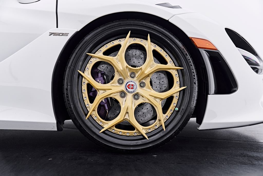 Used 2025 McLaren 750S Spider RWD image 39