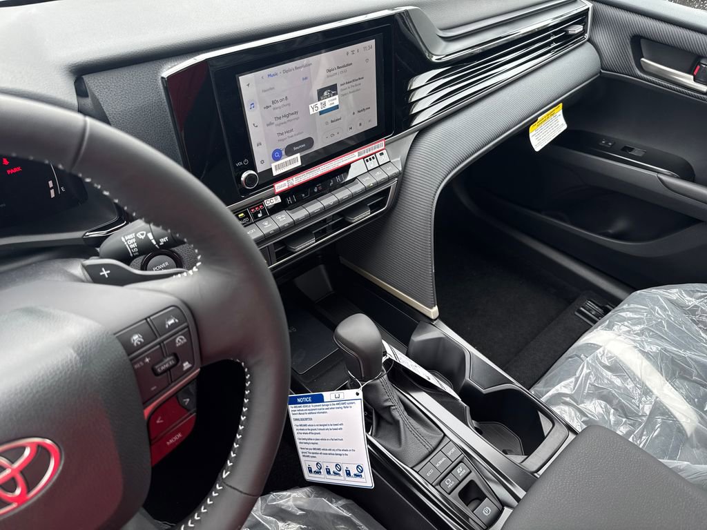 New 2026 Toyota Camry Hybrid AWD/4WD image 24