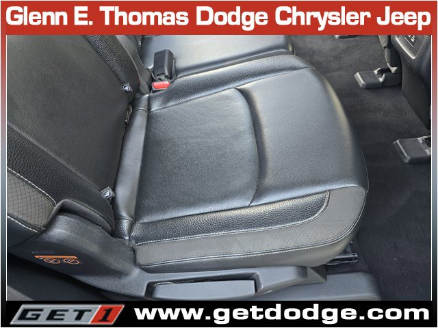 Used 2022 Nissan Pathfinder SL FWD image 37