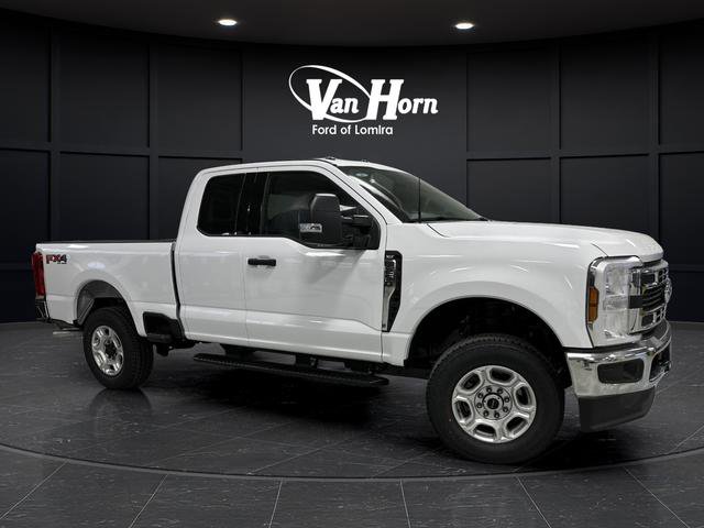 New 2026 Ford F250 XLT image 39