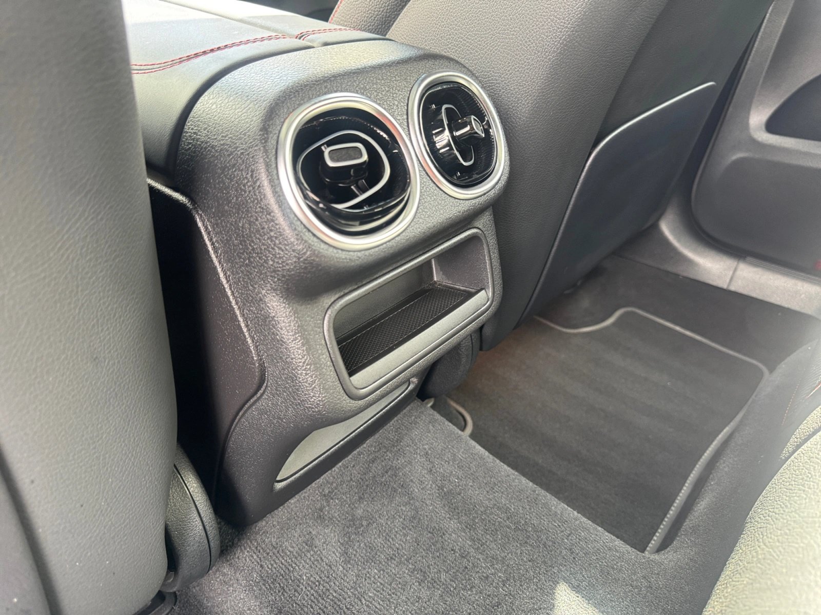 Certified 2024 Mercedes-Benz GLC 43 AMG 4MATIC image 21