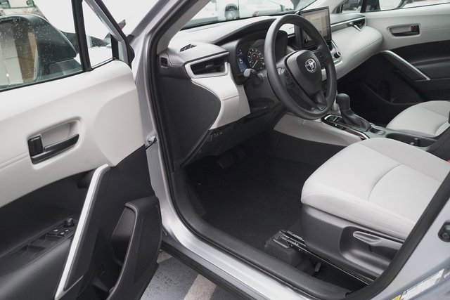 Certified 2025 Toyota Corolla Cross L image 12