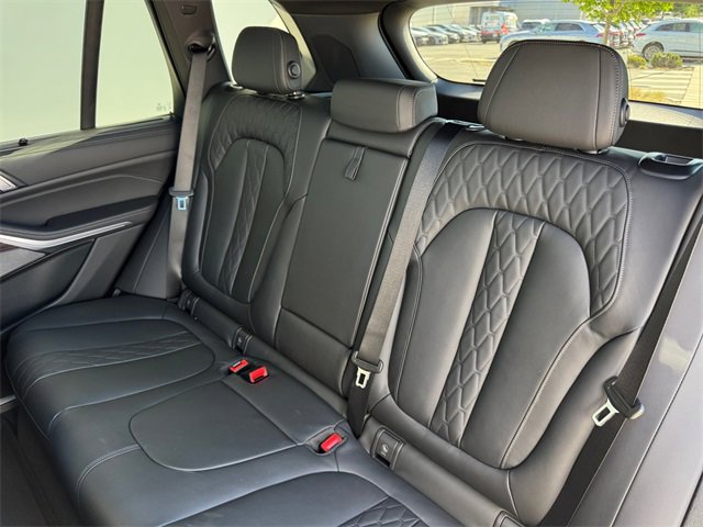 New 2026 BMW X5 xDrive50e w/ Executive Package image 23