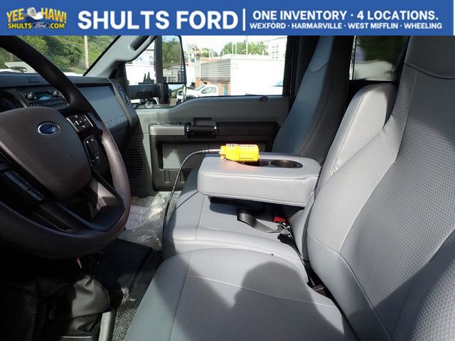 New 2026 Ford F750 2WD Regular Cab Super Duty image 16