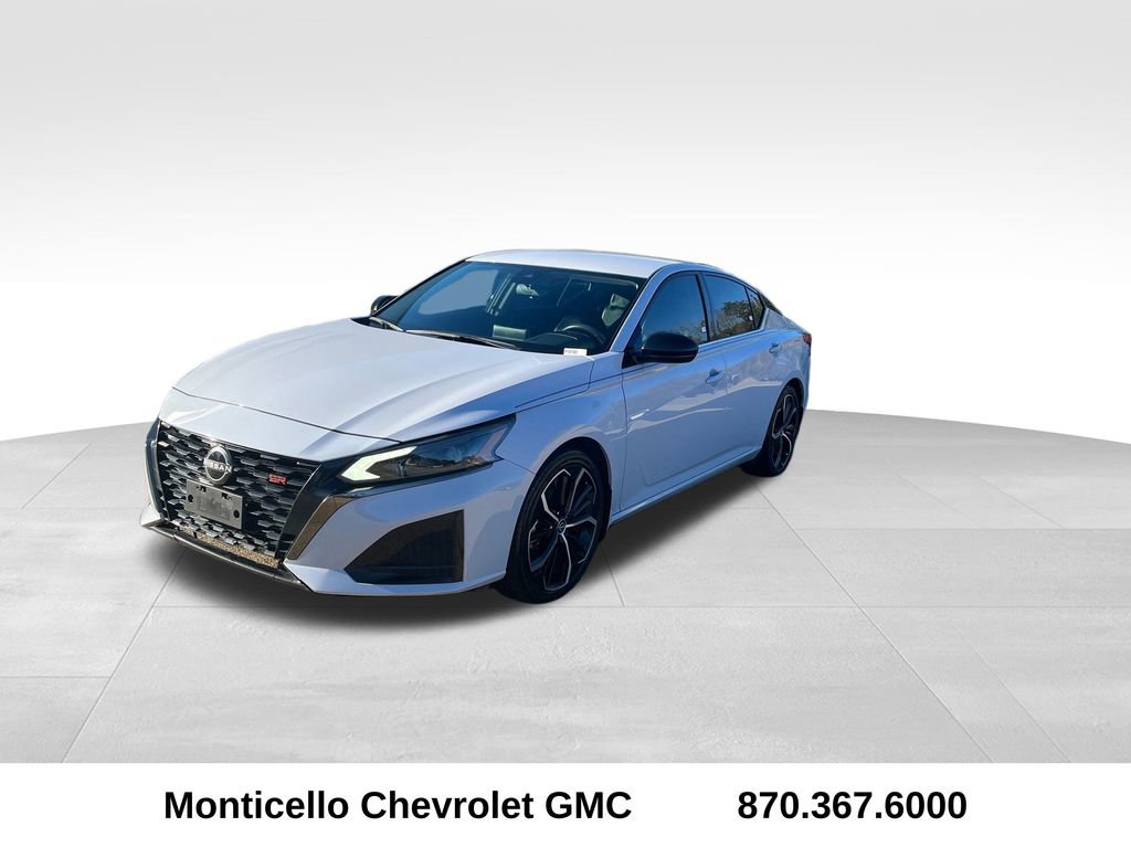 Used 2024 Nissan Altima 2.5 SR image 8