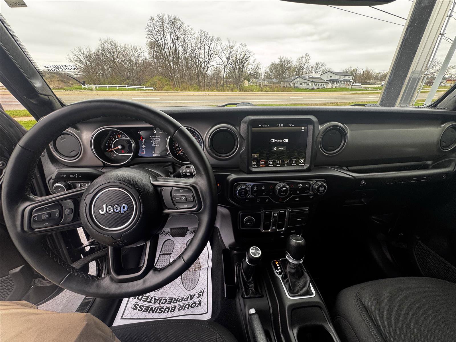 Used 2022 Jeep Wrangler Unlimited Sport AWD/4WD image 12