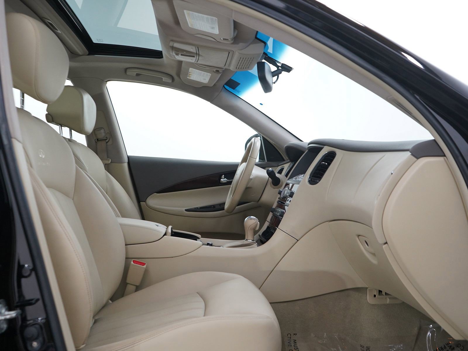 Used 2012 INFINITI EX35 Journey w/ Premium Pkg AWD/4WD image 11