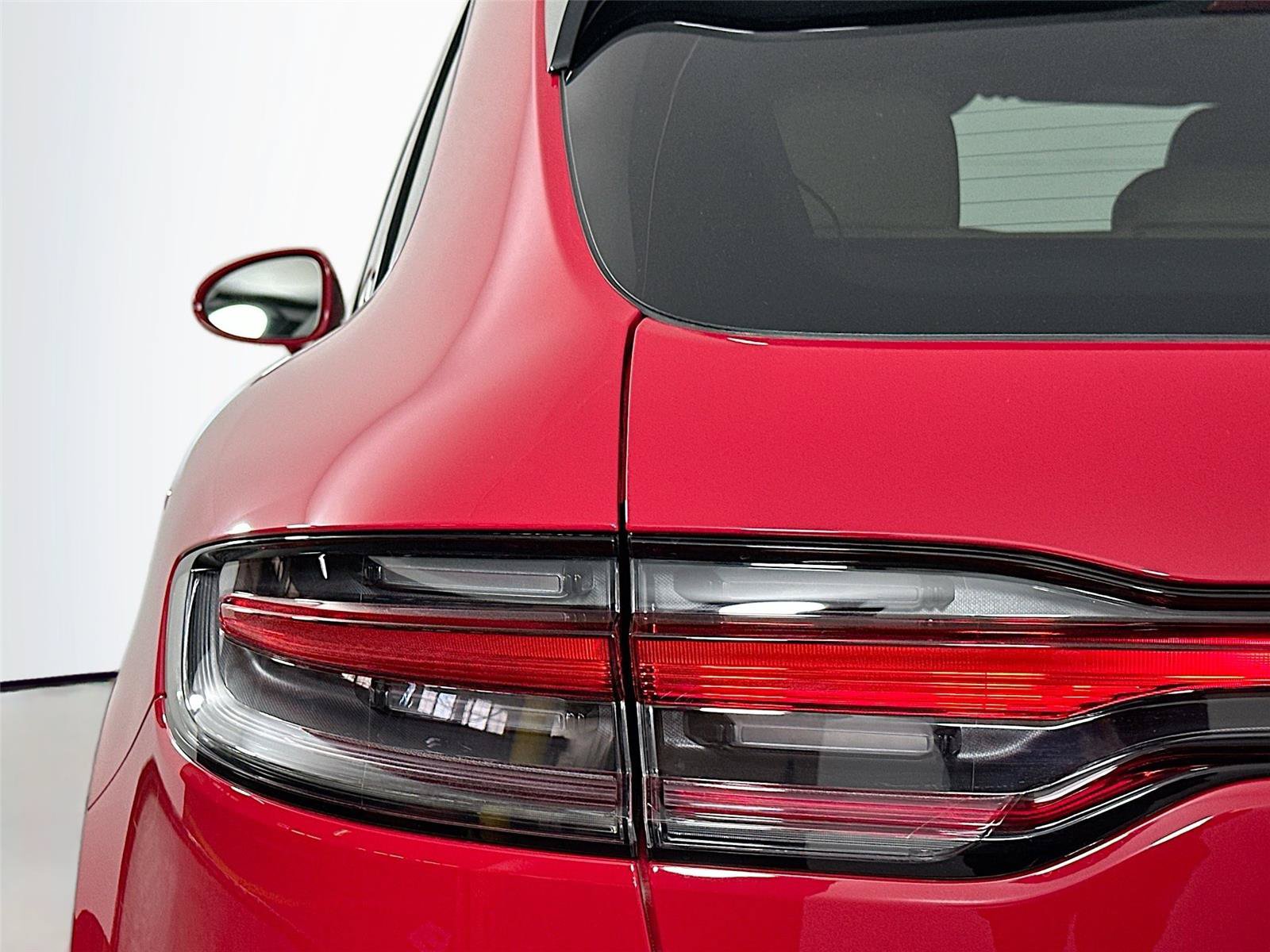 Certified 2026 Porsche Macan Turbo AWD/4WD image 16