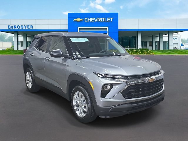 New 2026 Chevrolet TrailBlazer LS w/ LS Convenience Package AWD/4WD image 4