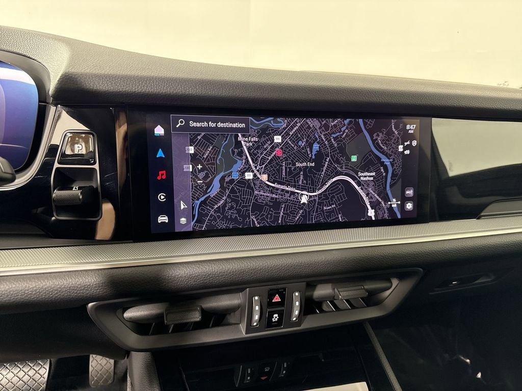 Certified 2025 Porsche Cayenne image 27