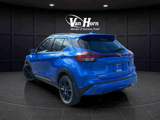 Used 2024 Nissan Kicks SR w/ SR Premium Package FWD image 5