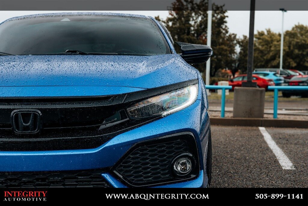 Used 2019 Honda Civic Sport Touring image 9