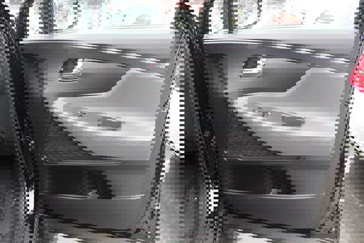 Used 2022 Hyundai Santa Fe SEL w/ Convenience Package image 21