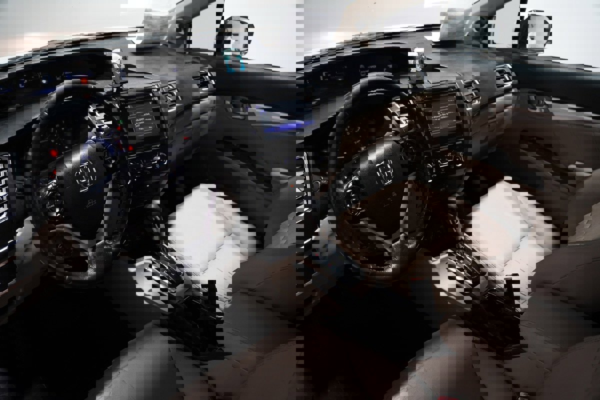 Used 2015 Honda Civic EX-L image 12