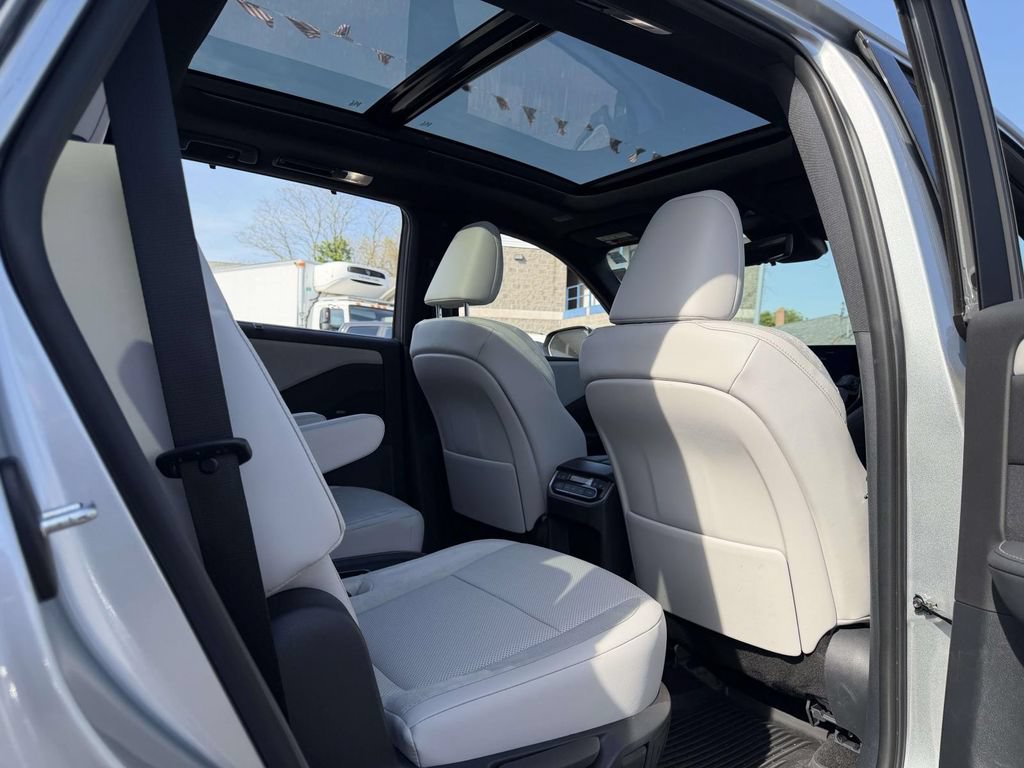 Used 2025 Lexus TX 350 AWD w/ Technology Package image 17